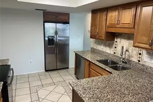 647 Fairmont Ave, Safety Harbor, FL 34695 - Photo 15