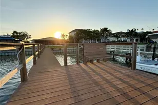 3227 Bayshore Blvd NE, Saint Petersburg, FL 33703 - Photo 33