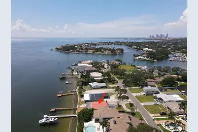 3227 Bayshore Boulevard NE, Saint Petersburg, FL 33703 - Photo 11