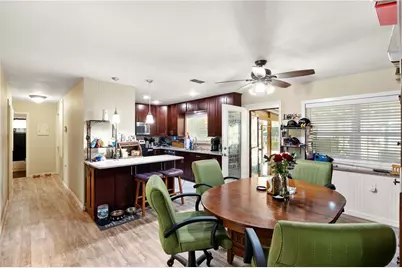 39252 Kimberly Avenue, Zephyrhills, FL 33540 - Photo 19