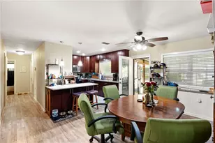 39252 Kimberly Ave, Zephyrhills, FL 33540 - Photo 19