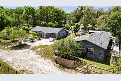 39252 Kimberly Avenue, Zephyrhills, FL 33540 - Photo 11