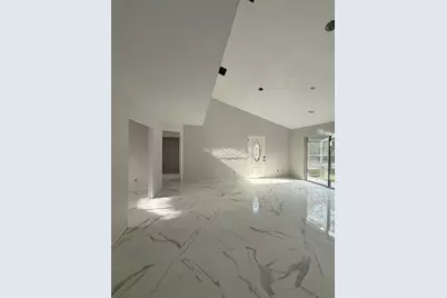 14273 Nugent Circle, Spring Hill, FL 34609 - Photo 9