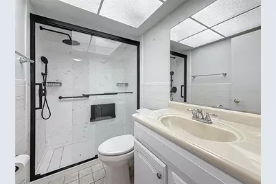 1 Boca Ciega Point Boulevard #215, Saint Petersburg, FL 33708 - Photo 25