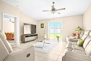 742 8th St NW, Ruskin, FL 33570 - Photo 5