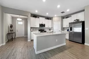 16913 Anchor Root St, Wimauma, FL 33598 - Photo 5