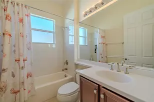 4821 Grand Banks Dr, Wimauma, FL 33598 - Photo 13