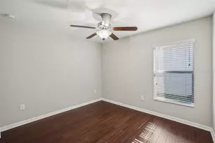 10326 Boggy Moss Dr, Riverview, FL 33578 - Photo 17