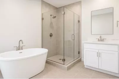 3800 Shore Acres Boulevard NE, Saint Petersburg, FL 33703 - Photo 11