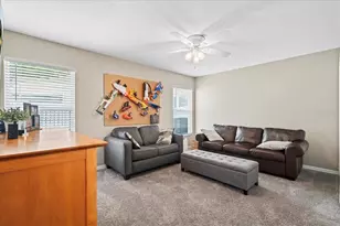 3041 Colonial Ridge Dr, Brandon, FL 33511 - Photo 29