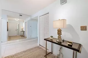 138 1st St E, Tierra Verde, FL 33715 - Photo 5