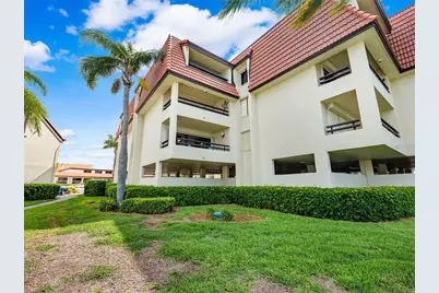 138 1st Street E #106, Tierra Verde, FL 33715 - Photo 39