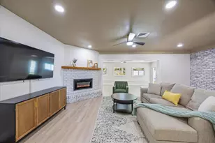 6875 11th Ave N, Saint Petersburg, FL 33710 - Photo 11