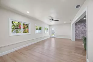 6875 11th Ave N, Saint Petersburg, FL 33710 - Photo 33