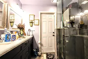 11411 N 19th St, Tampa, FL 33612 - Photo 21