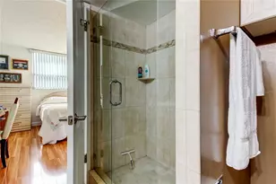 7465 Bay Island Dr S, South Pasadena, FL 33707 - Photo 21