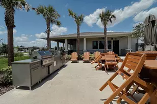 6444 Bar S Bar Trl, Zephyrhills, FL 33541 - Photo 53