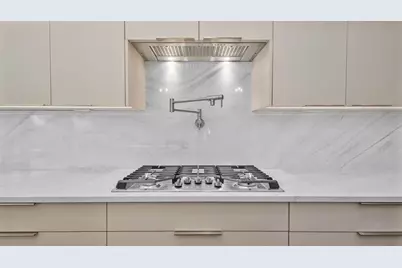 910 W Virginia Avenue, Tampa, FL 33603 - Photo 13