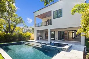 910 W Virginia Ave, Tampa, FL 33603 - Photo 1