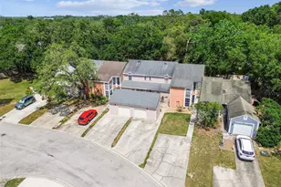 9473 N Forest Hills Pl, Tampa, FL 33612 - Photo 1