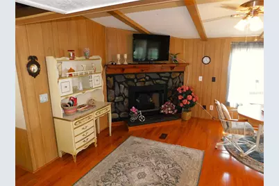 36901 Tara Avenue, Zephyrhills, FL 33542 - Photo 15