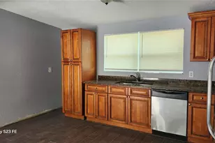 4014 W Mango Ave, Tampa, FL 33616 - Photo 3