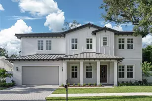 1172 Seville Ln NE, Saint Petersburg, FL 33704 - Photo 17