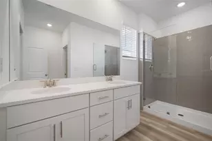 10709 Wading River Ave, Parrish, FL 34219 - Photo 17