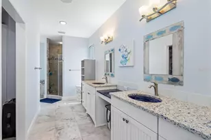 11000 8th St E, Treasure Island, FL 33706 - Photo 37