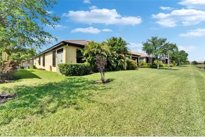 5646 Sunset Falls Drive, Apollo Beach, FL 33572 - Photo 55