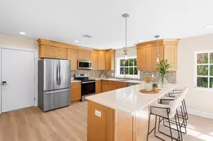 11 Brightwaters Cir NE, Saint Petersburg, FL 33704 - Photo 13