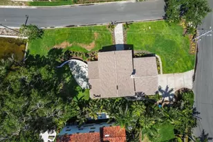 11 Brightwaters Cir NE, Saint Petersburg, FL 33704 - Photo 49