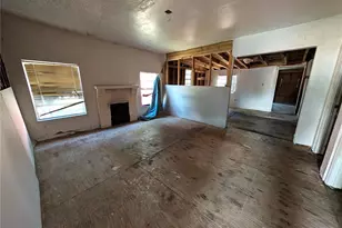 3706 N 36th St, Tampa, FL 33610 - Photo 7