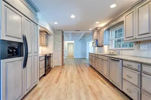 1670 Fox Rd, Clearwater, FL 33764 - Photo 19