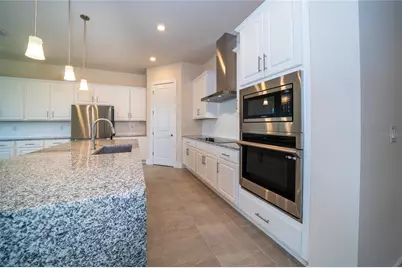 8834 Sanders Tree Loop, Wesley Chapel, FL 33545 - Photo 13