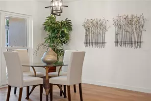 3925 Dunaire Dr, Valrico, FL 33596 - Photo 13