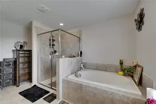 5057 Ivory Stone Dr, Wimauma, FL 33598 - Photo 31