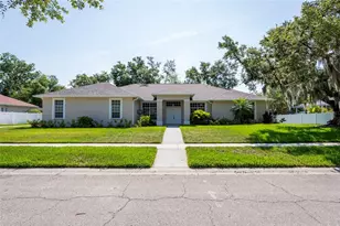 9908 Alafia River Ln, Gibsonton, FL 33534 - Photo 51