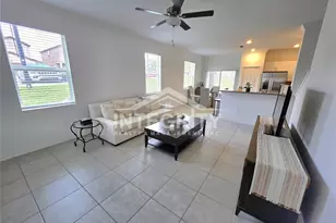 36536 Well Hill Wy, Zephyrhills, FL 33541 - Photo 3