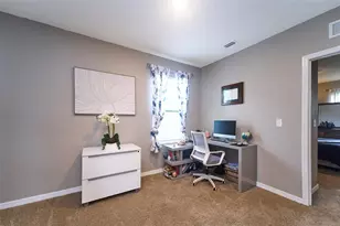 10826 Trailing Vine Dr, Tampa, FL 33610 - Photo 31