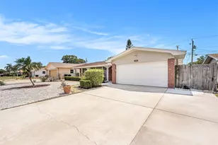 10400 112th Way, Largo, FL 33778 - Photo 3