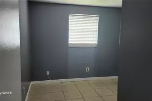 5016 S 85th St, Tampa, FL 33619 - Photo 7