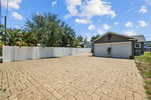475 28th Ave N, Saint Petersburg, FL 33704 - Photo 7