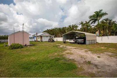 3312 W Shell Point Road, Ruskin, FL 33570 - Photo 17