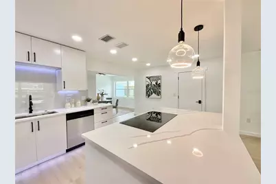 1290 Michigan Boulevard, Dunedin, FL 34698 - Photo 11