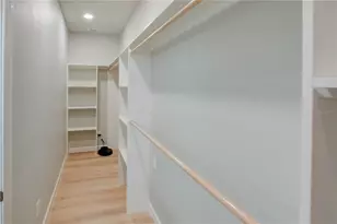 494 39th Ave N, Saint Petersburg, FL 33703 - Photo 29