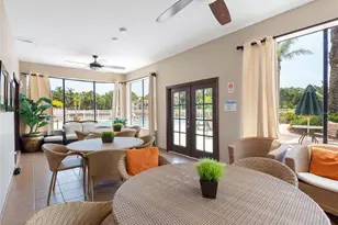 10356 Carrollwood Ln, Tampa, FL 33618 - Photo 27