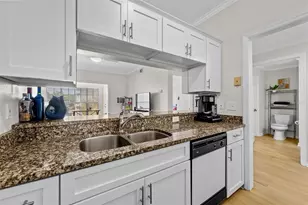 800 S Dakota Ave, Tampa, FL 33606 - Photo 11