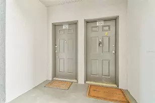 5052 Sunridge Palms Dr, Tampa, FL 33617 - Photo 9