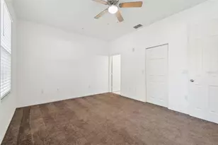 5052 Sunridge Palms Dr, Tampa, FL 33617 - Photo 29